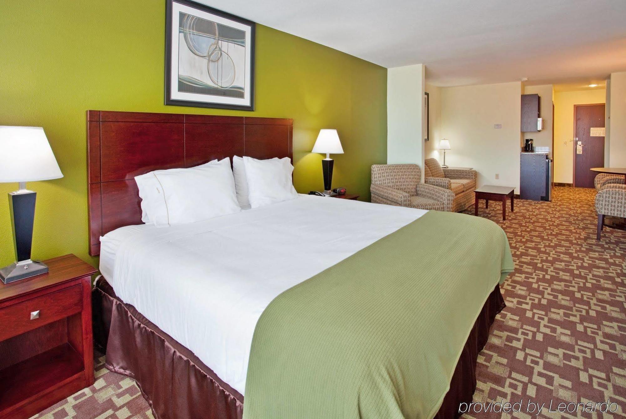 Holiday Inn Express Hotel & Suites St. Charles By Ihg Saint Charles Habitación foto